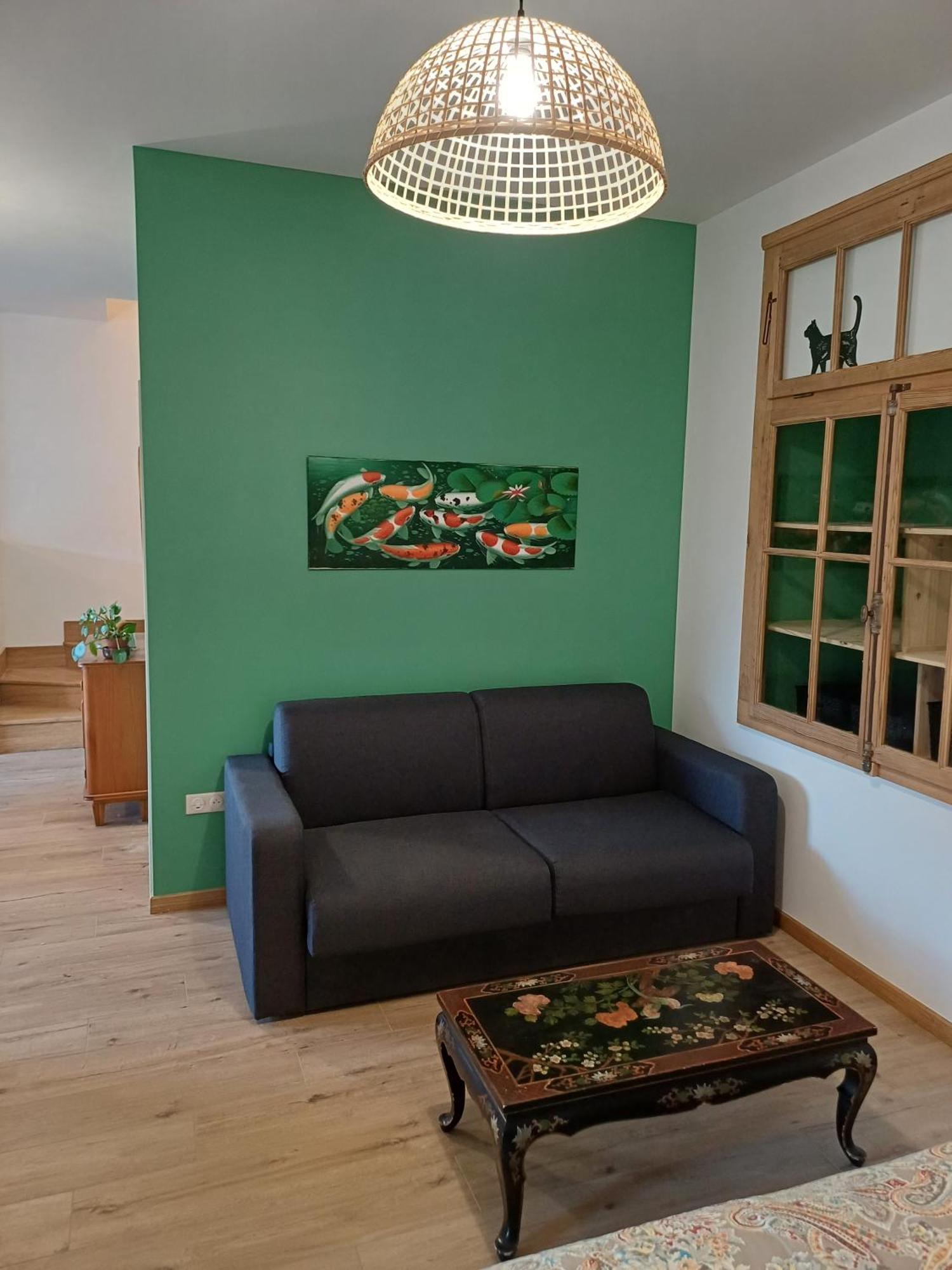 Superbe Logement "Loulaloue" ! Ornans Exteriör bild